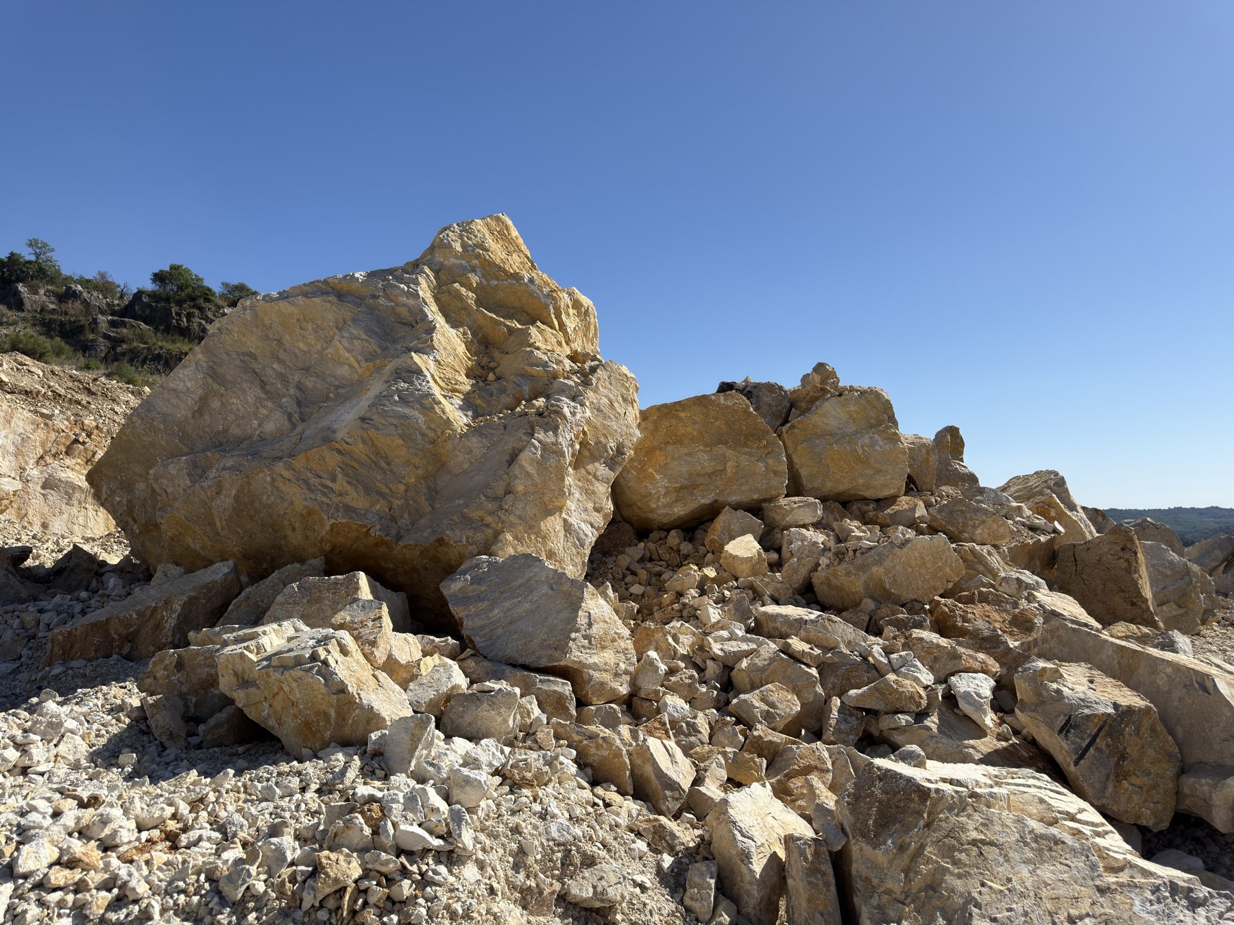 Fronte di cava G.P.R. Marmi